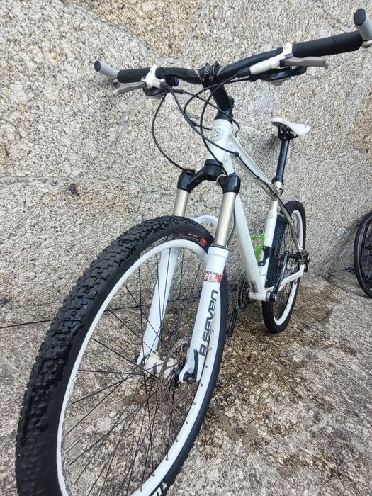 BTT Rockrider 8.1, Usada (a precisar de revisão)