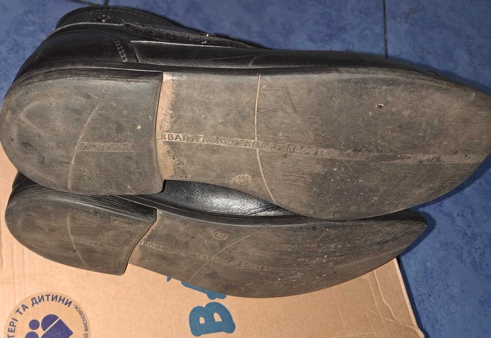 Чоботи Босоніжки Geox Ecco Bartek Crocs