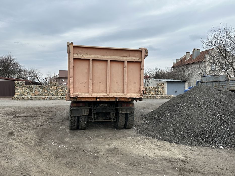 Продам Камаз 6520