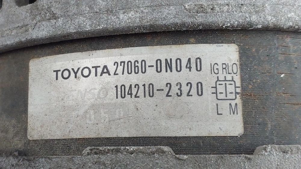 Alternador TOYOTA Yaris (_P9_)