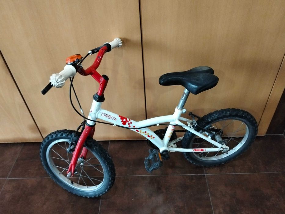 Bicicleta Orbita de criança em otimo estado