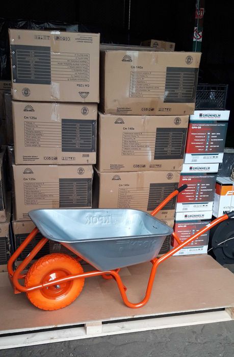 Тачка садова будівельна Профи-1 90л на поліуретановому колесі 220кг