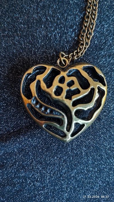 Duże serce na łańcuszku