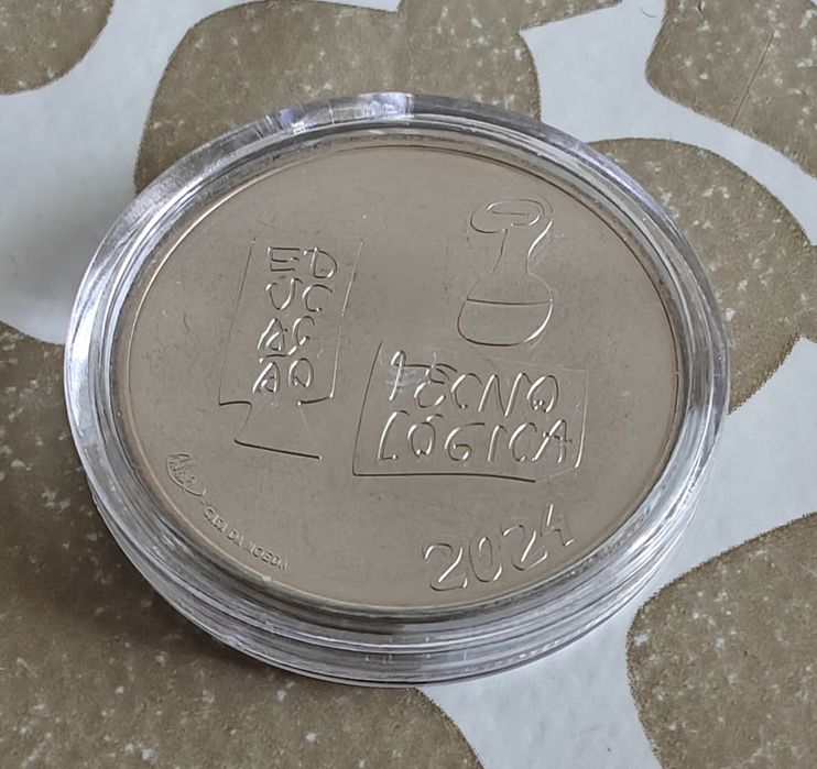 Moeda Comemorativa 5€ Conhecimento (Cuproníquel) – 2025