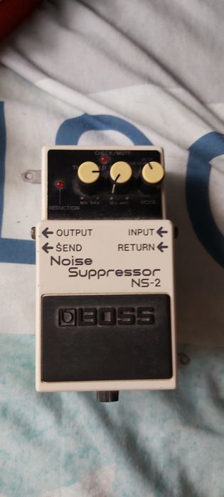 Pedal semi novo para venda