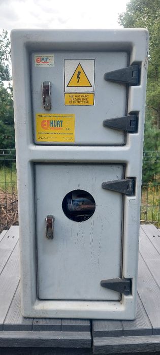 Skrzynka budowlana z licznikiem