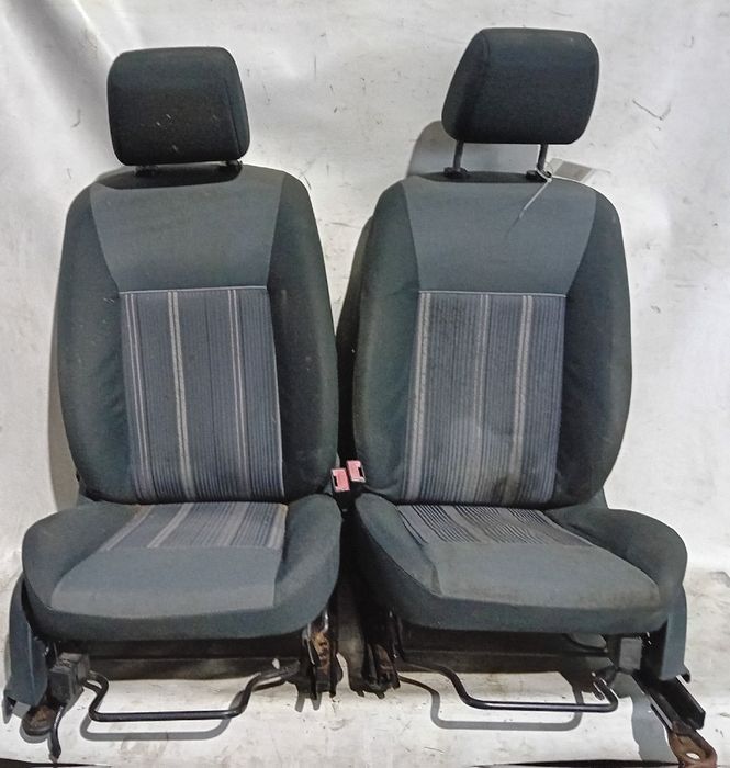 Conjunto de bancos FORD Fiesta VI (CB1, CCN)