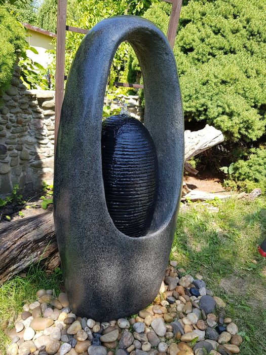 Fontanna ogrodowa "LONDYN" wysokość -90 cm  Darmowa wysyłka !!!