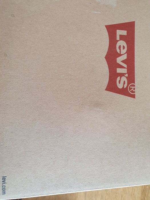 Botins Levi's 38