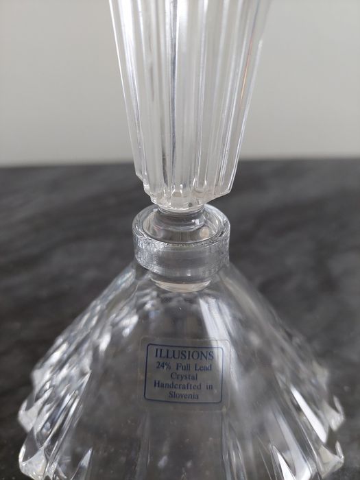 Crystal Perfume Bottle424983278210273281