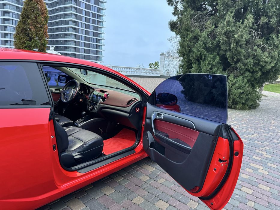 Kia Cerato Koup Limited Edition Euro 2012