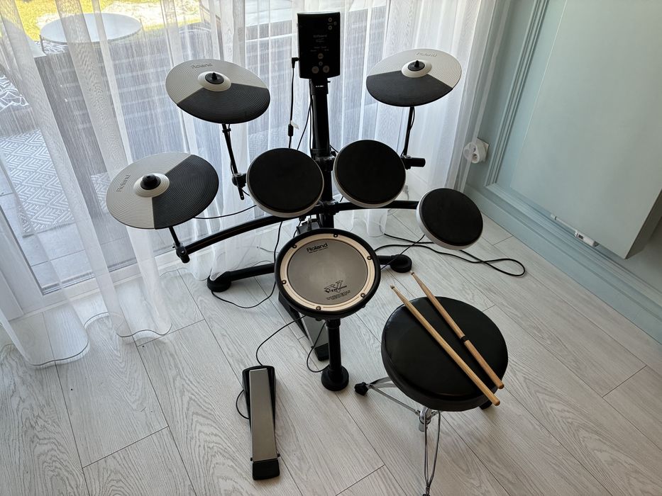 Perkusja elektroniczna Roland V-Drums TD‑1 – stan dobry + gratisy
