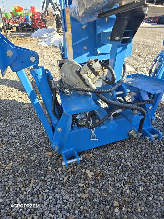 Łyżka na tył traktora - z dużym zasięgiem prac - kopareczka koparka