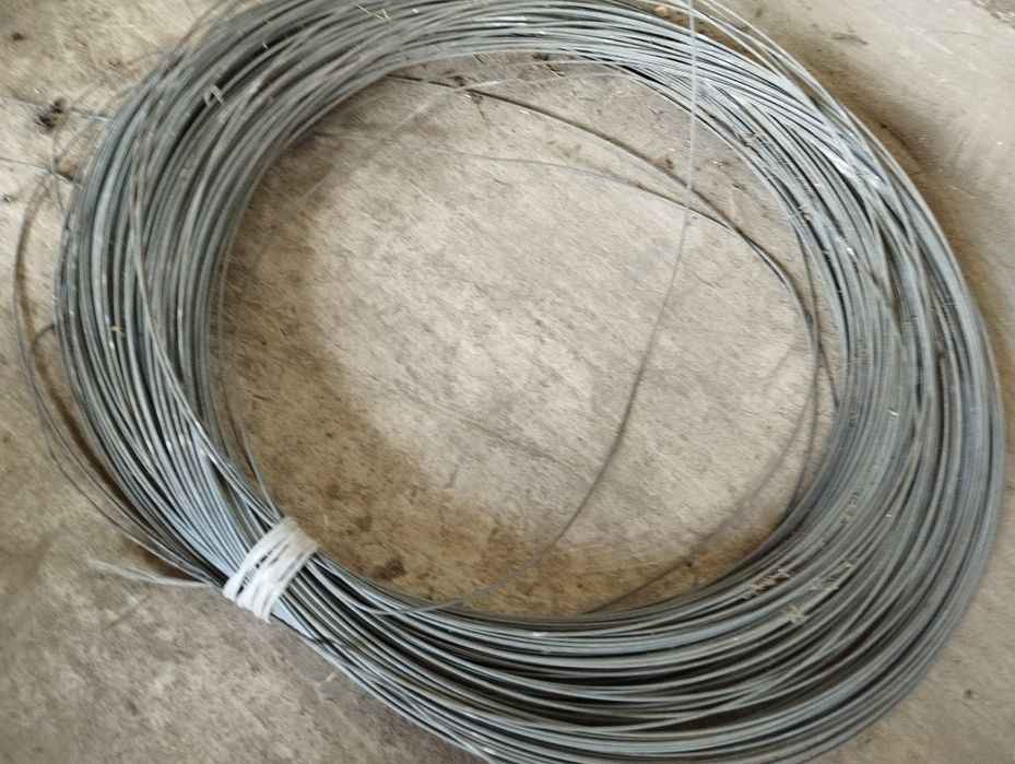 Drut w krążku ,nowy.