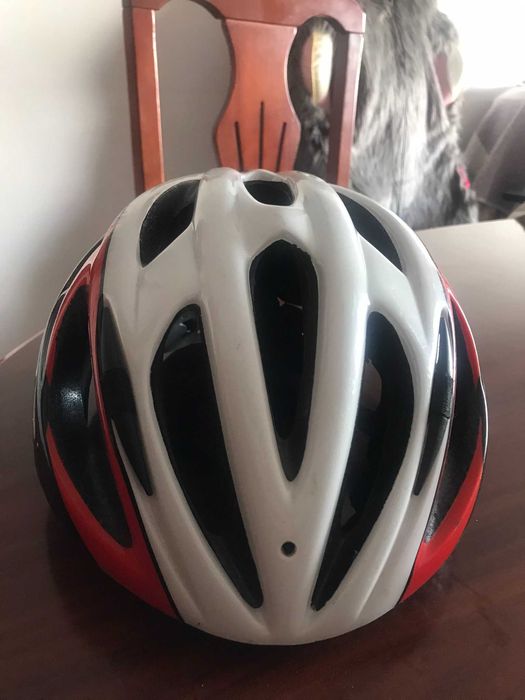 Capacete GIRO para ciclismo