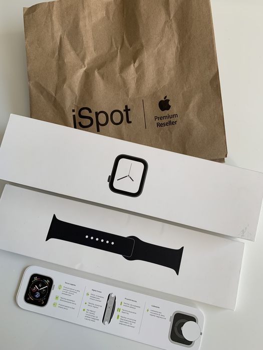 Apple Watch Series 4 Space Gray 44 mm zegarek komunia prezent