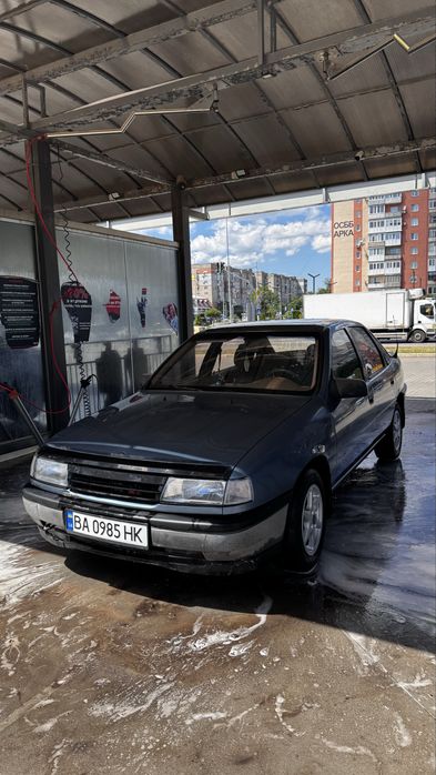Opel Vectra A 1989