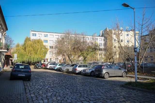 Przestronne mieszkanie w centrum - bez wkladu