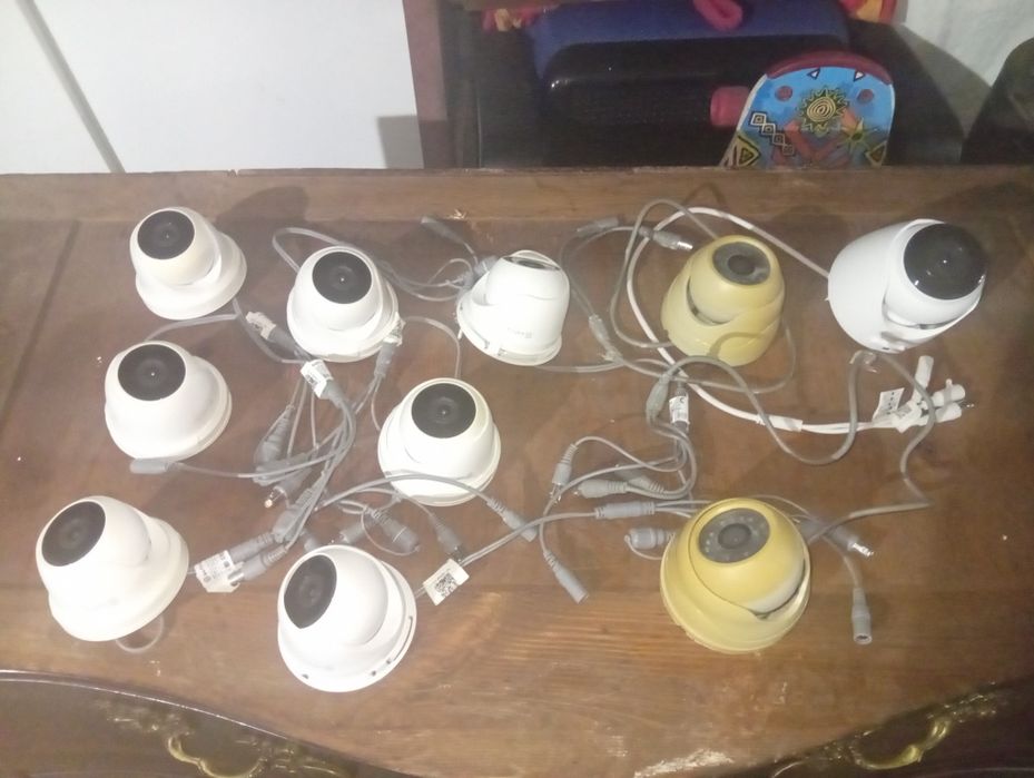 Lote de câmeras de segurança