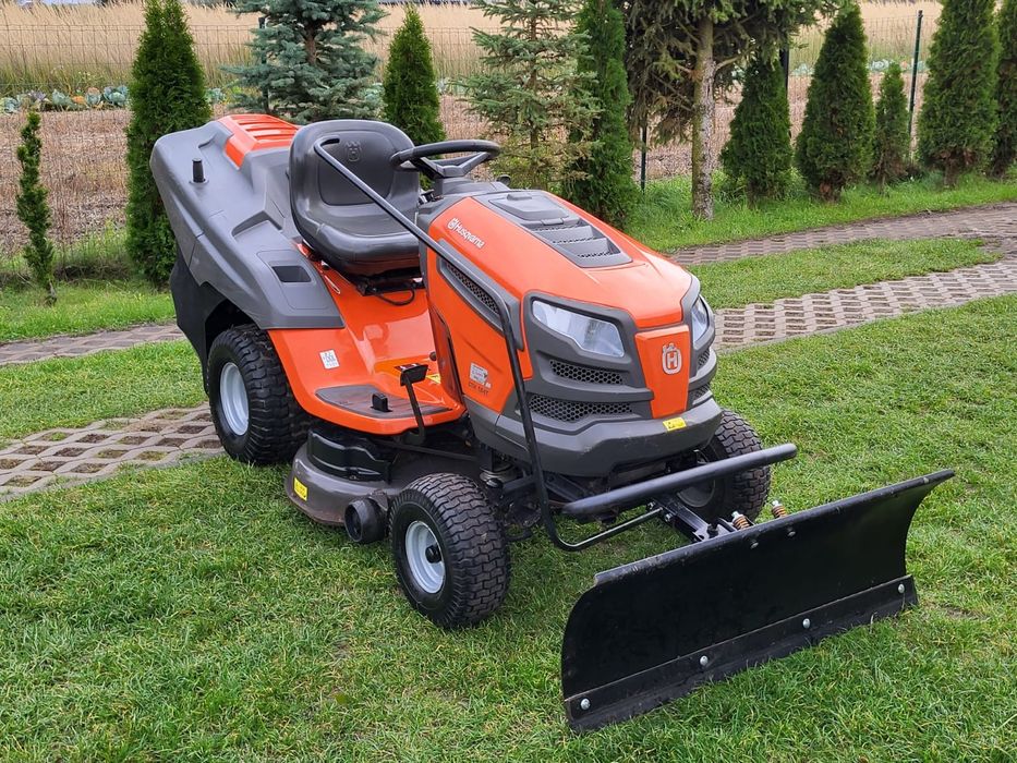 Traktorek kosiarka Husqvarna TC 142 V2 Kosz
