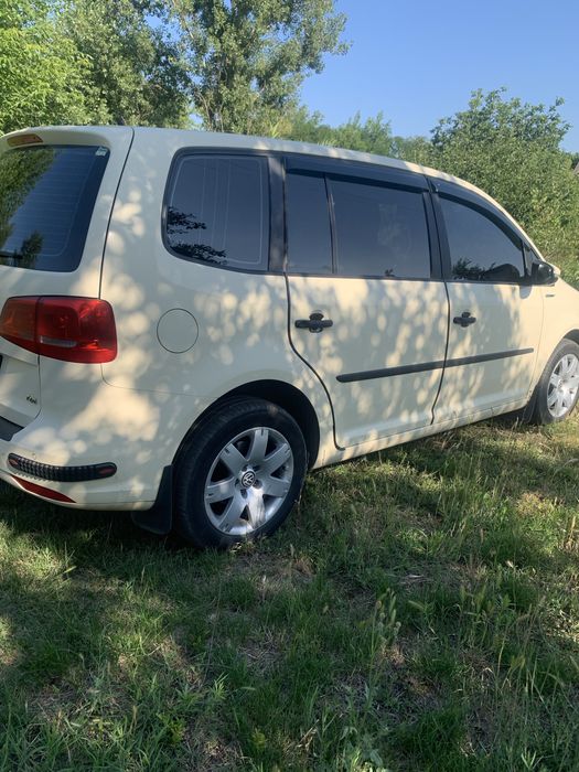 Продаю власний автомобіль