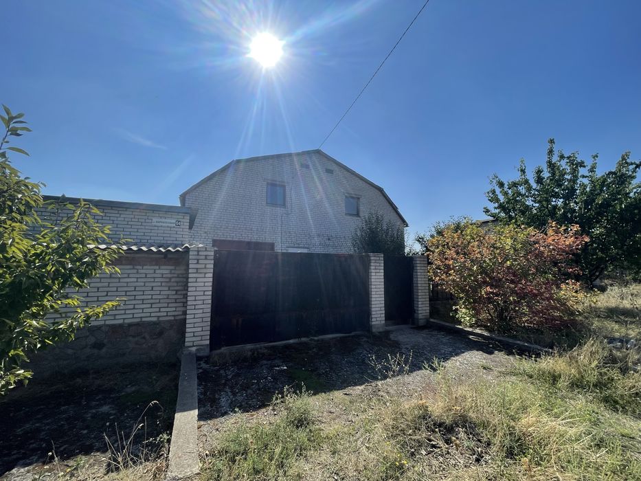 Участок с домом по ул. Абрикосовая. Верхняя Хортица