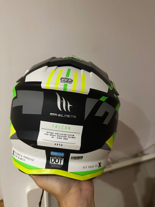 Capacete de motocross MT HELMETS