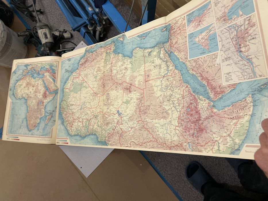 Atlaś Świata z 1962 romu