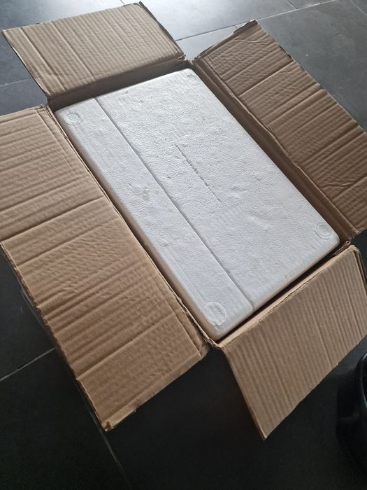 incubadora totalmente automática estilo Supreme, um dispositivo para c