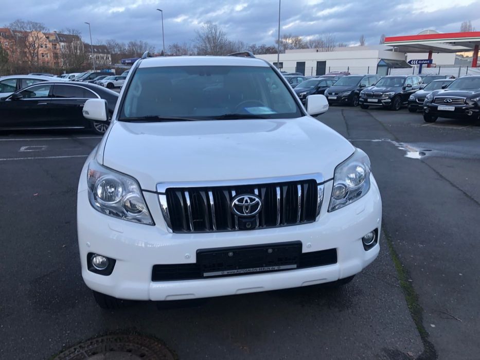 Toyota Land Cruiser 3.0 D-4D 60th Anniversary