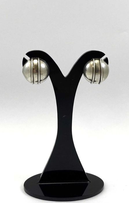 Śliczne srebrne klipsy Ag925