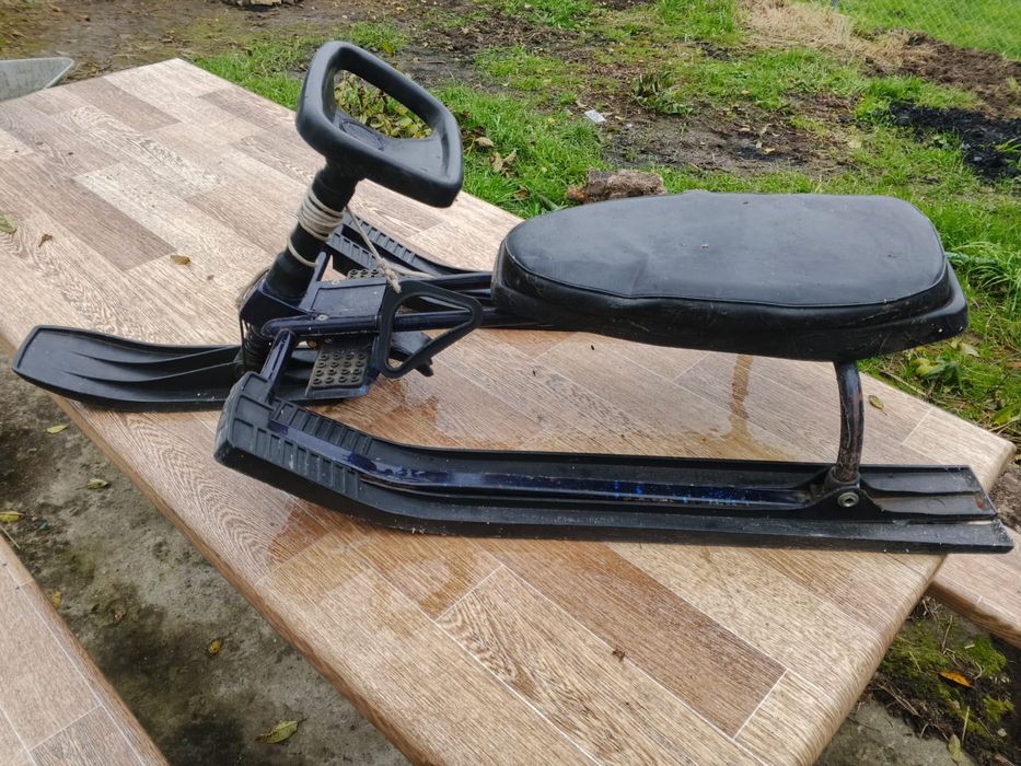 Продам санки чук і гек