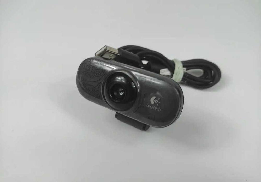 Веб-Камера Logitech WebCam C210 V-U0019 .
