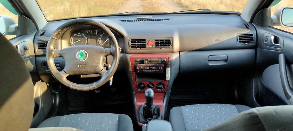 Skoda Octavia tour 1.6 2007рік газ/бензин