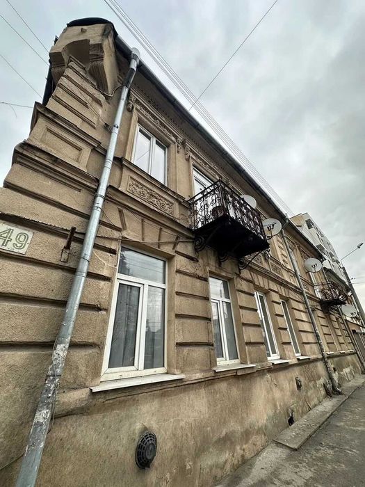 1 кім квартира поруч з вокзалом можна під держ програми