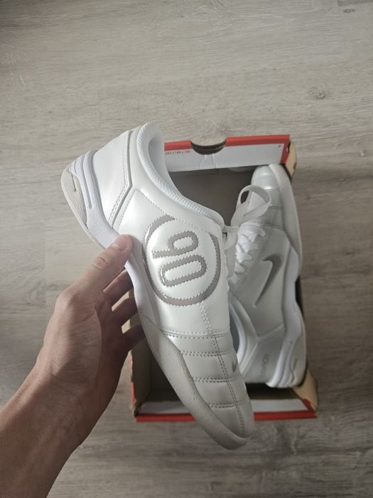 Nike Total 90 "Photon Dust / College Grey" – R. 40 (25 cm) NOWE