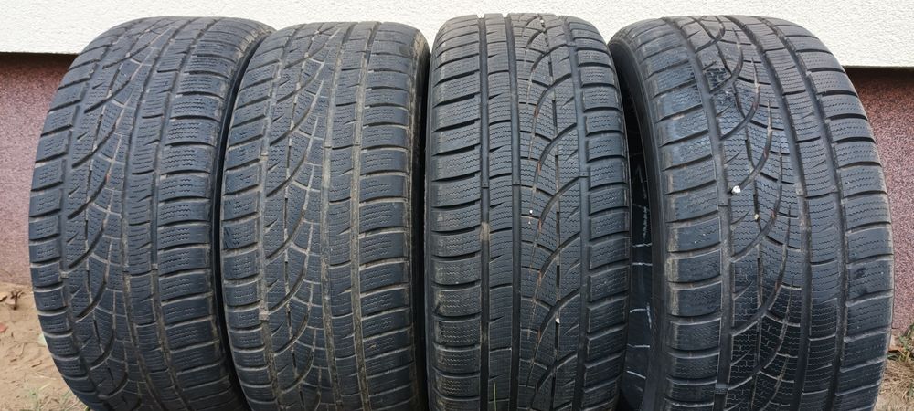 Opony zimowe 235/45R18