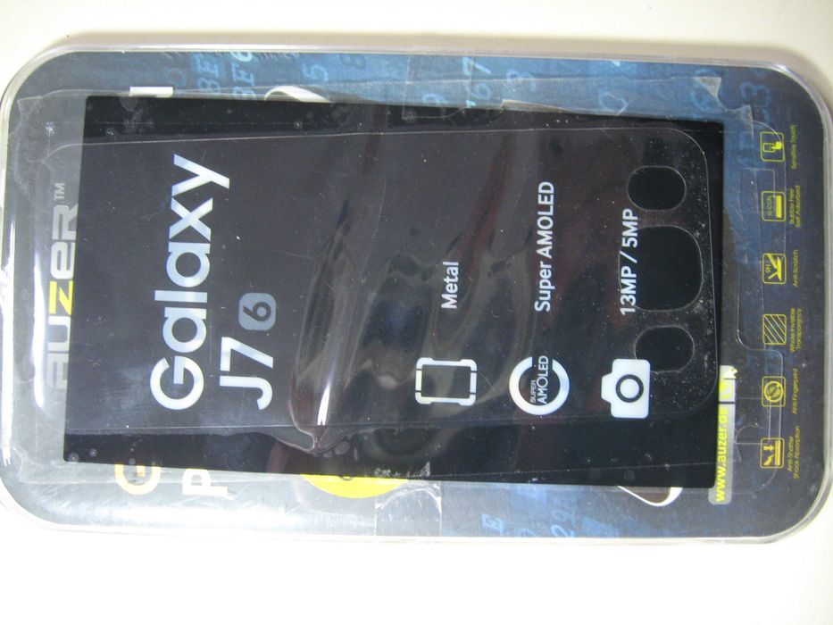 Стекло Auzer на Samsung Galaxy J7.