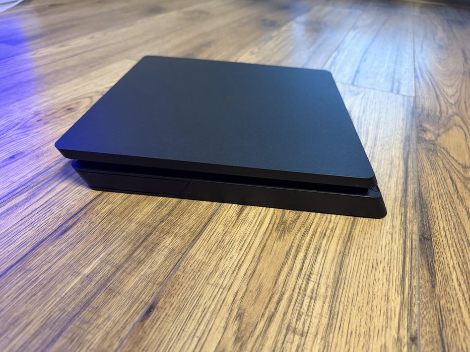 ps4 slim 500 gb 2 pady! dobry stan tanio