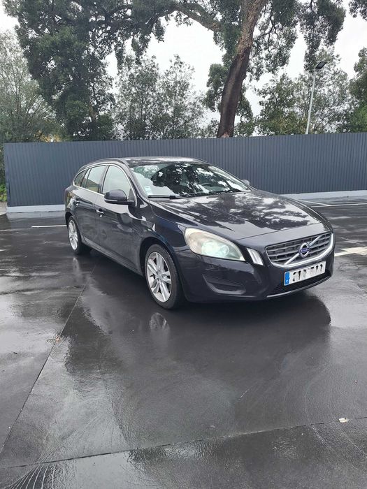 Volvo V60 D3 / Embraiagem e Bimassa Novos / Oportunidade