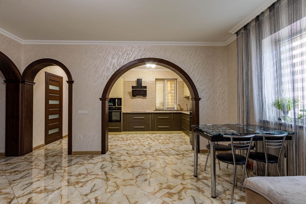 Продається  Будинок 125 м² з ремонтом | 20 соток | гараж | 5 км до ТЦ Майдан