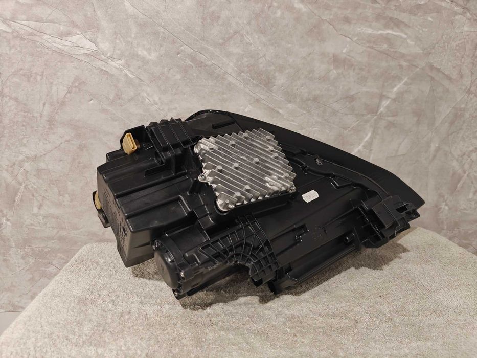 Lampa Prawy Przód Matrix Audi Q2 81A Lift EUROPA