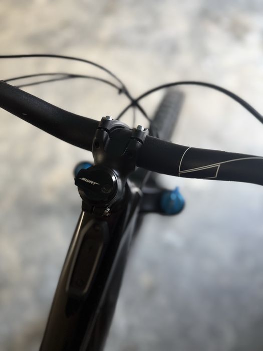 Specialized em carbono