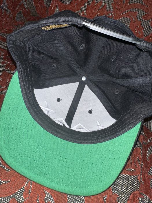 Как новая Yupoong the classics snapback laax рэперка снэпбэк 56-58