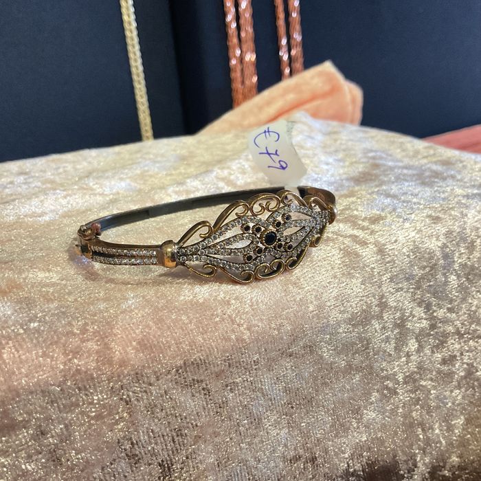 Pulseira em prata com banho de ouro ,21 cm / Mais anúncios abaixo