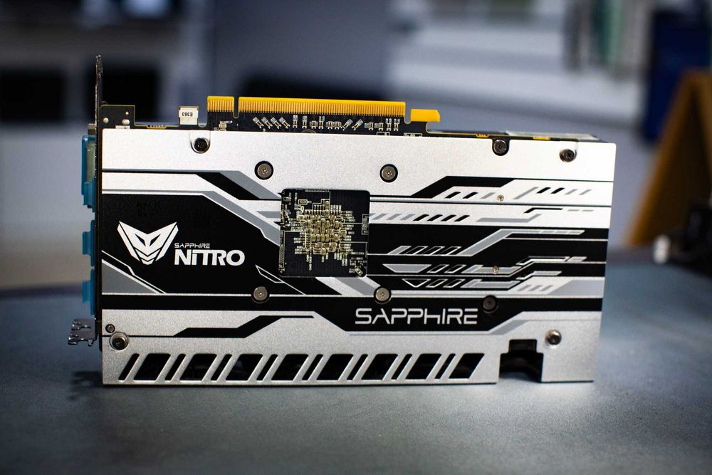 Отличная Sapphire Nitro RX480 8gb. Игровая видеокарта
