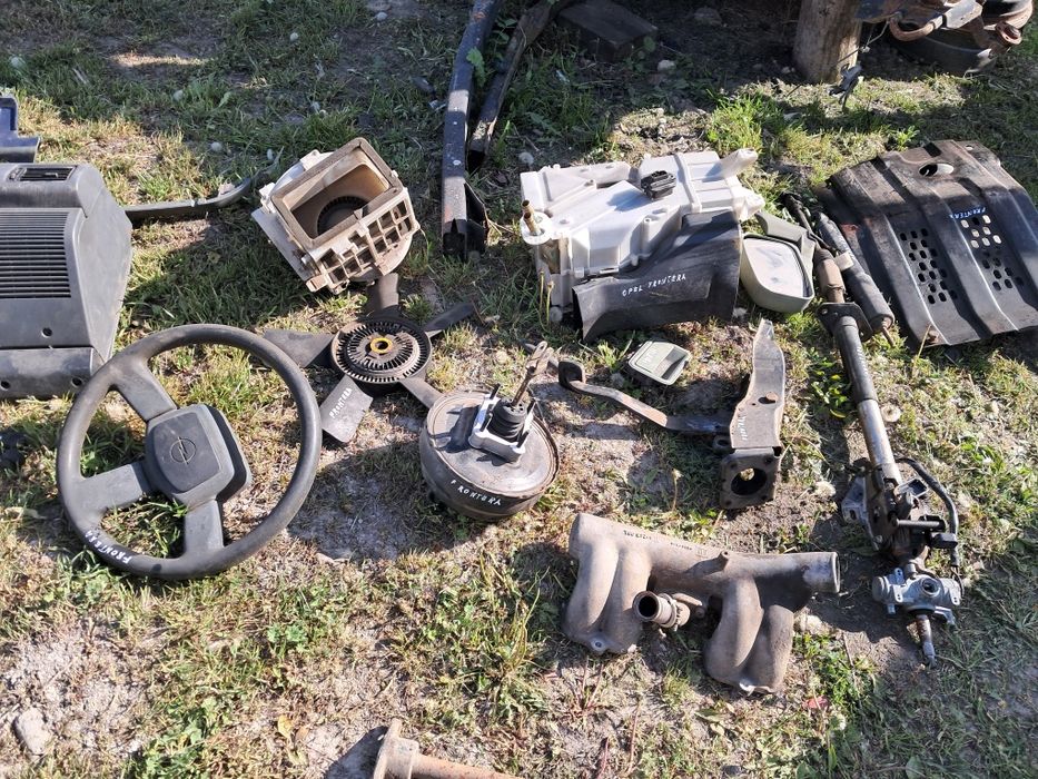 Продам дзеркало до Опель  Фронтери а ліве