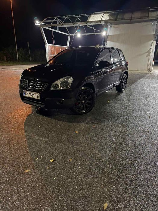 Продам Nissan j10