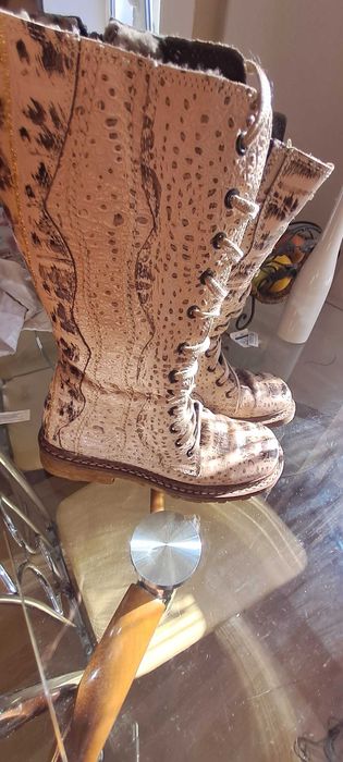 чоботи жіночі зимові шкіряні натуральне хутро р 38-39