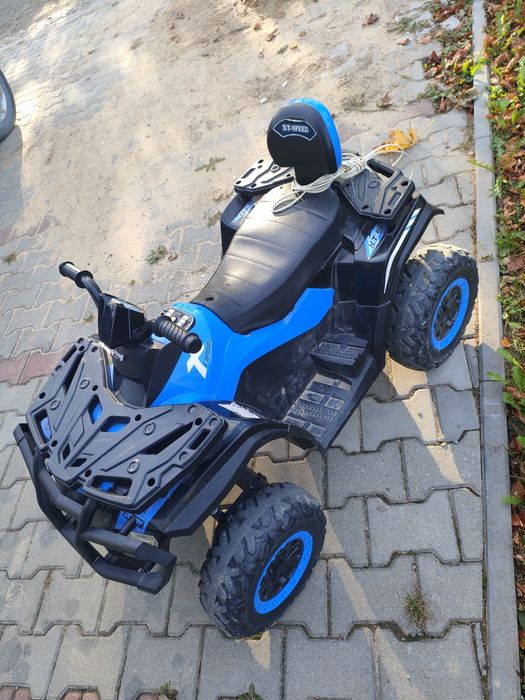 Quad elektryczny na akumulator